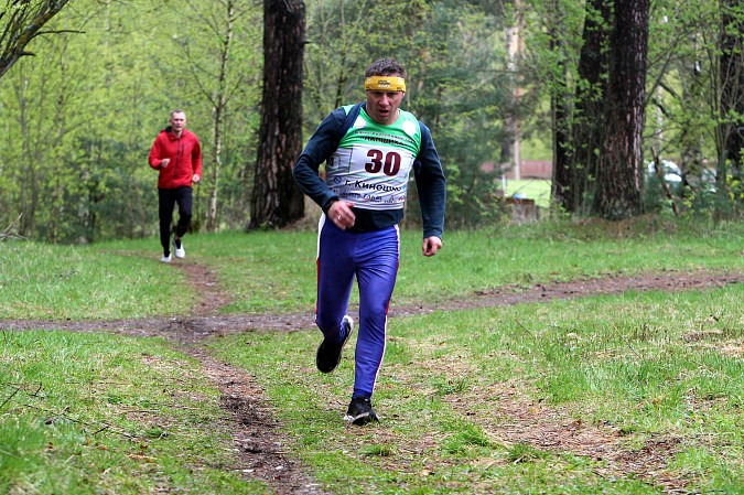 В Кинешме в 8-й раз пробежали десантный марш-бросок и кросс «Тропой разведчика» фото 46