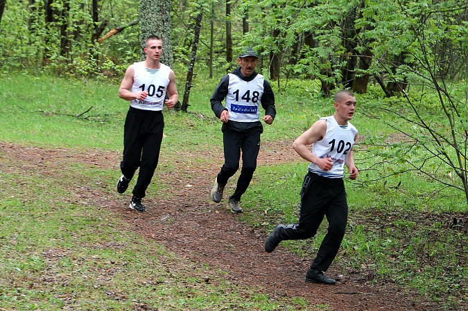 В Кинешме в 8-й раз пробежали десантный марш-бросок и кросс «Тропой разведчика» фото 34