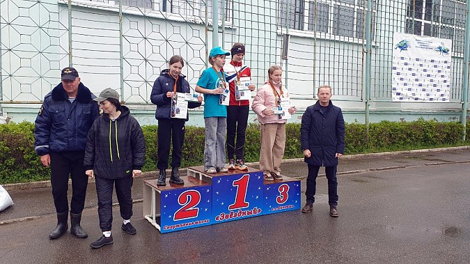 В Кинешме в 8-й раз пробежали десантный марш-бросок и кросс «Тропой разведчика» фото 67