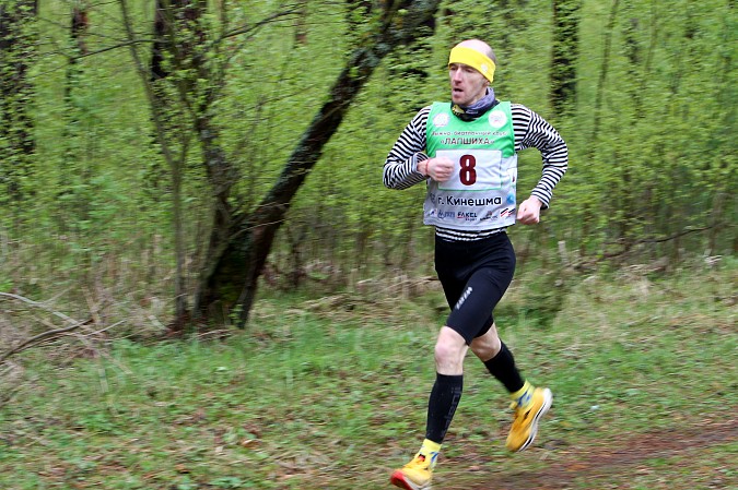 В Кинешме в 8-й раз пробежали десантный марш-бросок и кросс «Тропой разведчика» фото 38