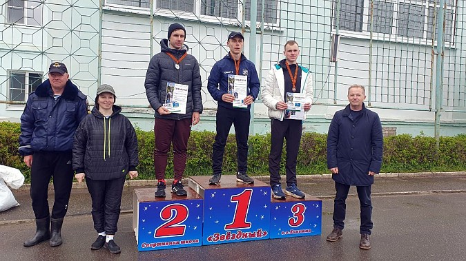 В Кинешме в 8-й раз пробежали десантный марш-бросок и кросс «Тропой разведчика» фото 50