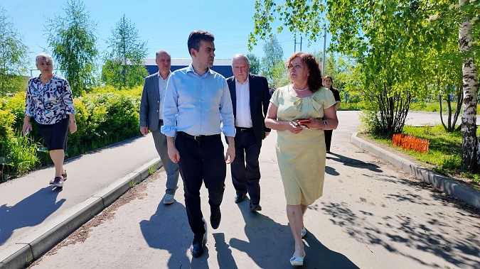 Станислав Воскресенский проверил ремонт социальных объектов в Кинешме фото 7