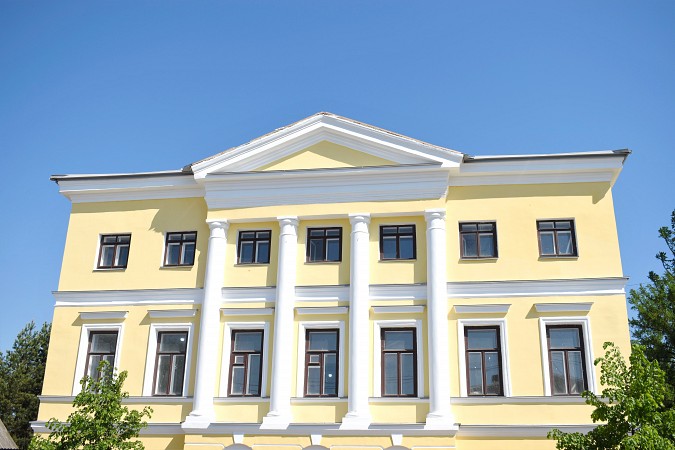 Станислав Воскресенский проверил ремонт социальных объектов в Кинешме фото 2