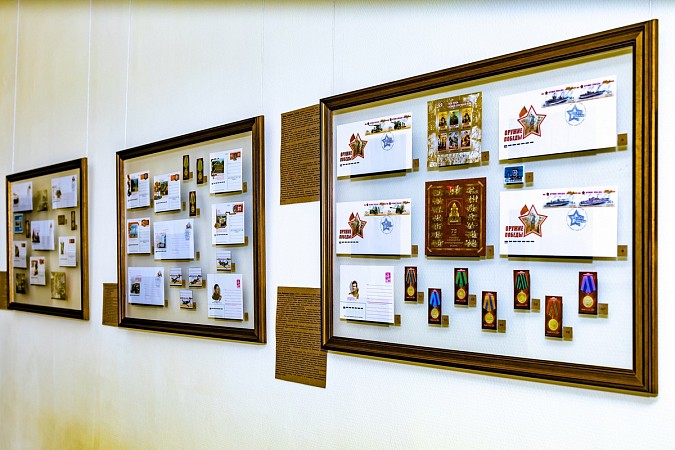 Кинешемскому музею подарили коллекцию редких марок о Великой Отечественной войне фото 2