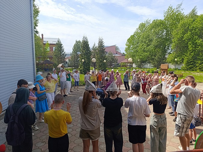 В Кинешме дан старт социальному проекту «Отличные соседи!» фото 10