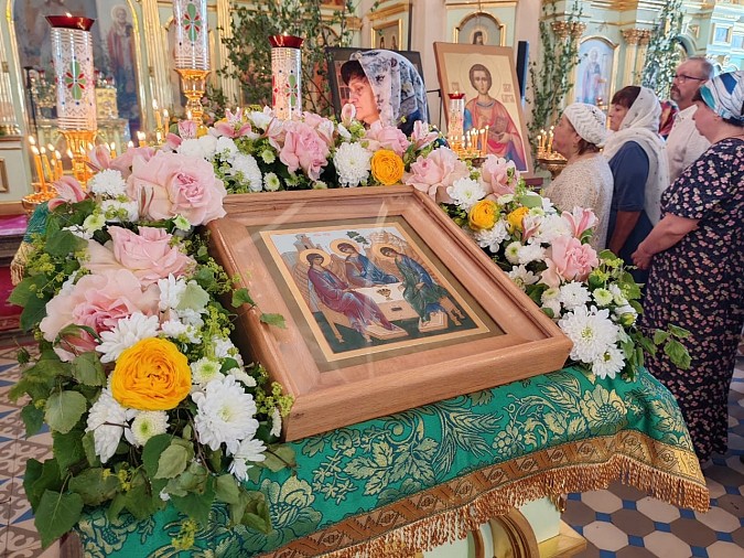 В Кинешме отметили День Святой Троицы фото 3