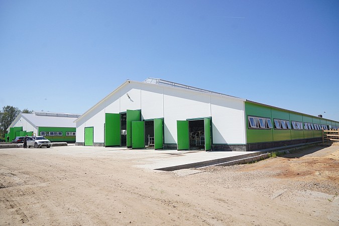 В 2025 году аграрии Ивановской области ввели четыре новые молочные фермы фото 4