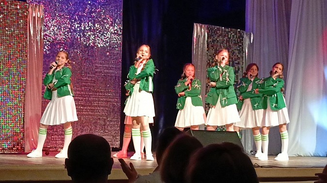 «Верные друзья» выступили перед кинешемцами с отчетным концертом фото 3