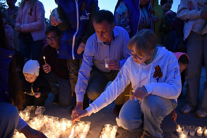 В ночь на 22 июня в Кинешме зажгли свечи памяти фото 11