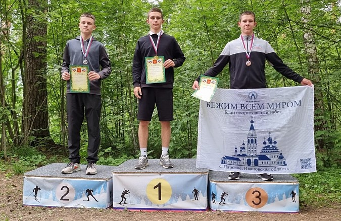 В Кинешме прошло первенство города по легкоатлетическому кроссу фото 8