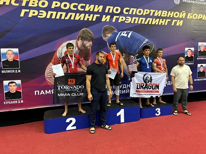 Захар Ларичев стал трехкратным победителем Первенства России грэпплингу фото 2