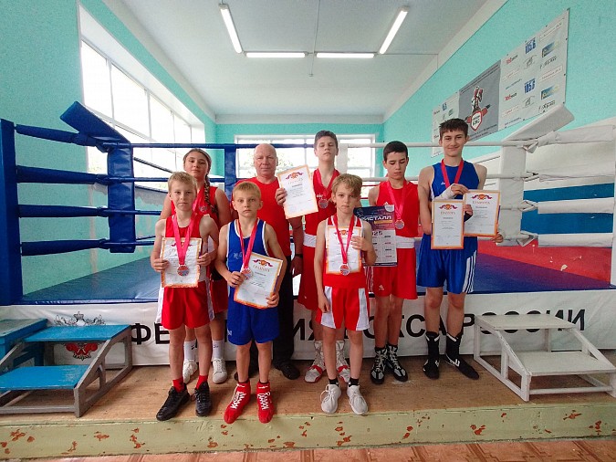 В Кинешме прошла матчевая встреча по боксу фото 2