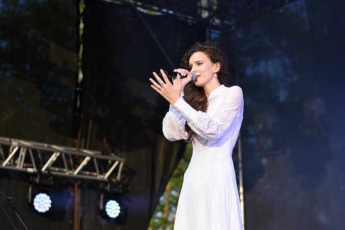 В День Кинешмы состоялся большой концерт Родиона Газманова и движения ГАЗМАНОВ-РОДНИКИ фото 5