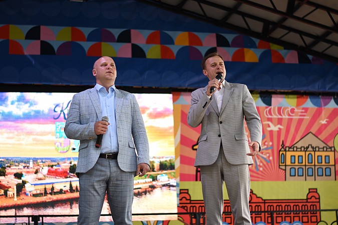 В День города в парке состоялся концерт творческих коллективов и приглашенных гостей фото 3