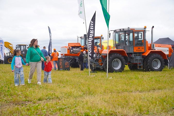 Традиционный «День поля» прошел в Ивановской области фото 4