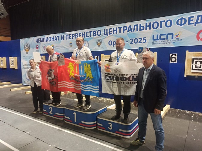 Кинешемец Дмитрий Алимов выиграл первенство ЦФО по спортивному метанию ножа фото 3