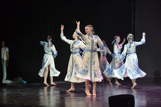 Театр танца «Чайка» выступил с отчетным концертом фото 2