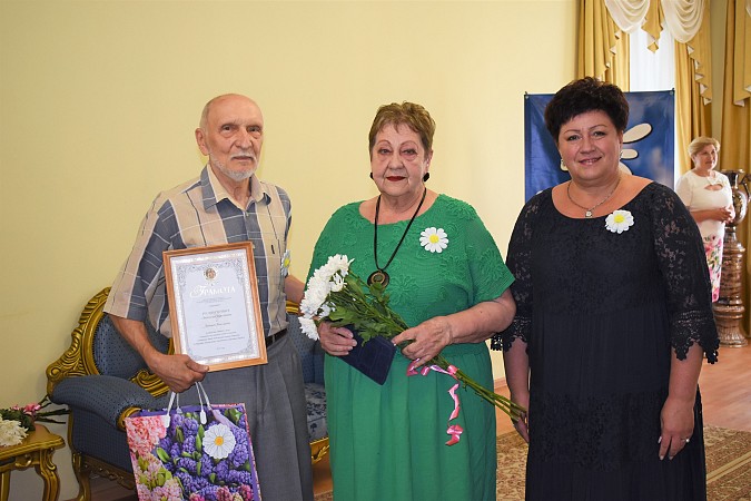 Кинешемским семьям вручены медали «За любовь и верность» фото 4
