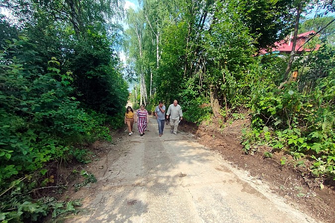 На улице Западной в Наволоках завершены работы восстановили размытую дождем дорогу фото 2