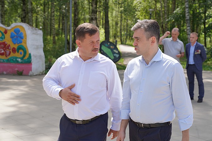 Станислав Воскресенский: благоустройство парка в Заволжске завершат за счёт областного бюджета фото 8