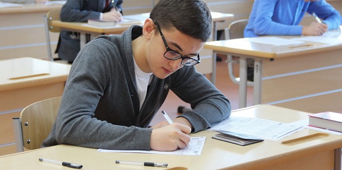 В резервные сроки ЕГЭ в Ивановской области трое выпускников получили 100 баллов фото 2