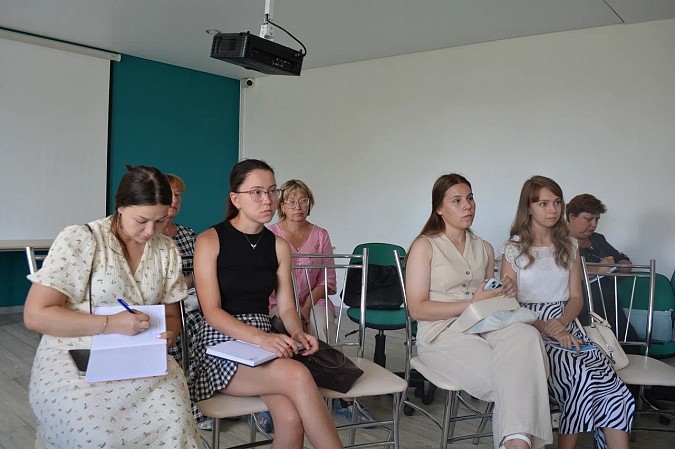 В Центре «ПРОдвижение» прошёл мозговой штурм для участников конкурса «Росмолодёжь.Гранты» фото 5