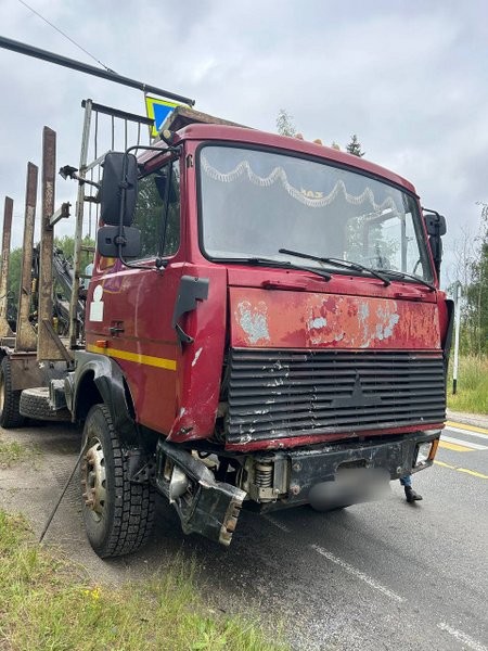 На автодороге Ковров-Шуя-Кинешма погиб водитель «Нивы» фото 3