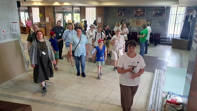 Экскурсия по Кинешемскому театру привлекает тысячи туристов с теплоходов фото 6