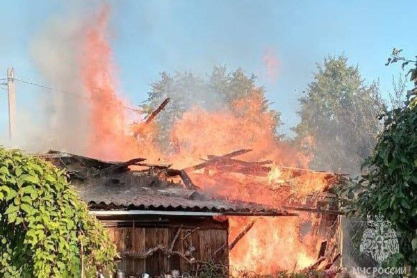 В Юрьевце сгорел частный дом фото 3