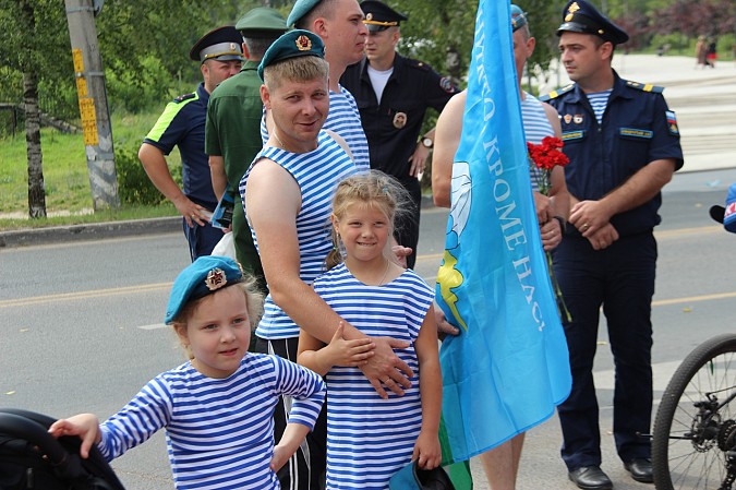 В Кинешме отметили День ВДВ фото 7