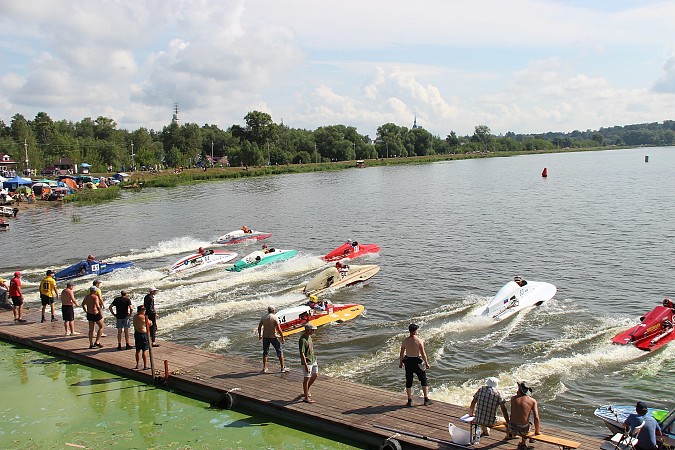 Гонщики Кинешмы завоевали медали на Чемпионате России по водно-моторному спорту фото 3