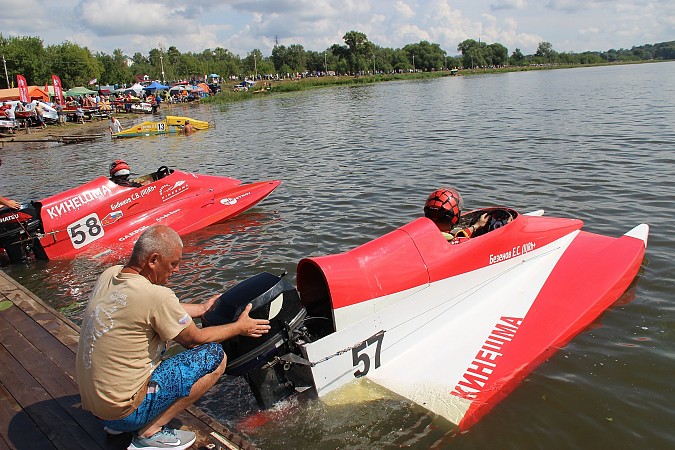 Гонщики Кинешмы завоевали медали на Чемпионате России по водно-моторному спорту фото 5