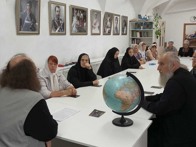 В Кинешемской епархии прошла научно-историческая конференция фото 4