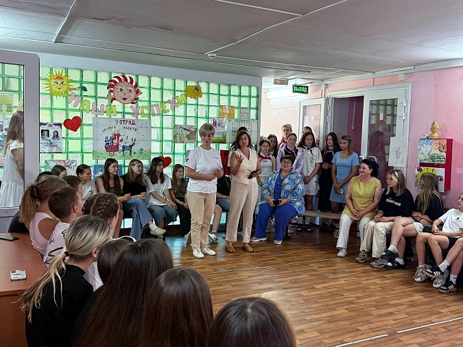 «Радугу» посетили уполномоченные по правам человека и ребенка в Ивановской области фото 4