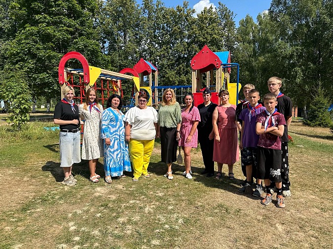 «Радугу» посетили уполномоченные по правам человека и ребенка в Ивановской области фото 2