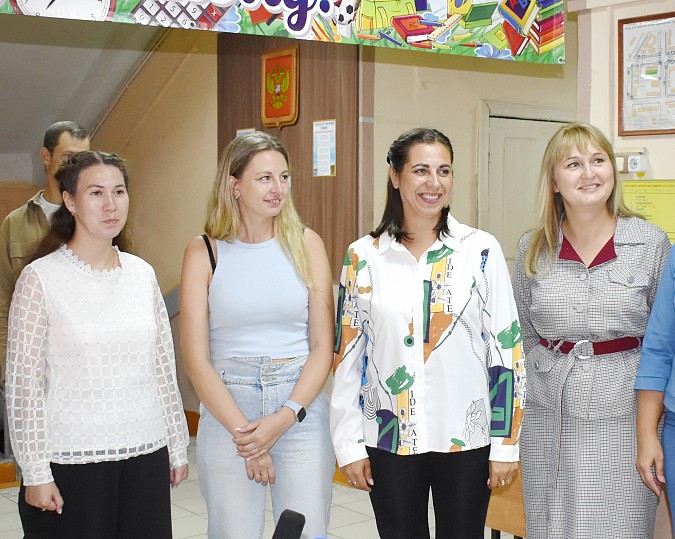 К 1 сентября в школе №19 обновят школьный двор, а также пищеблок и обеденный зал фото 3