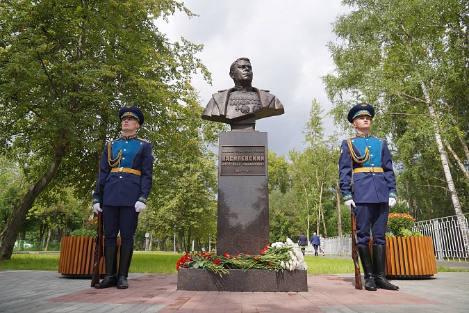 В Иванове установили бюст Маршала А.М.Василевского фото 9