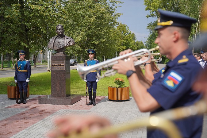 В Иванове установили бюст Маршала А.М.Василевского фото 2