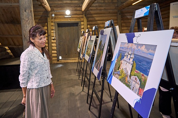 В рамках проекта Минкультуры России открылась выставка работ, посвященных Юрьевцу фото 5