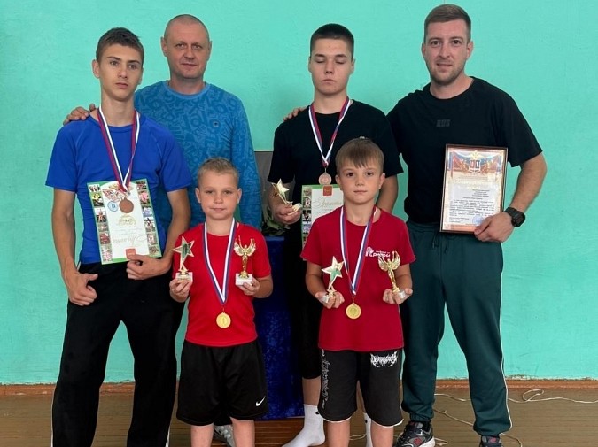 Кинешемцы – победители и призеры турнира по панкратиону фото 2