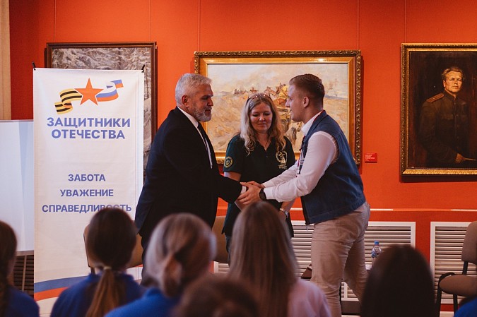 Кинешемский музей принимал волонтёров Победы фото 5