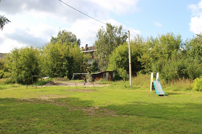 В Кинешме продолжается реализация программы «Светлый двор» фото 3