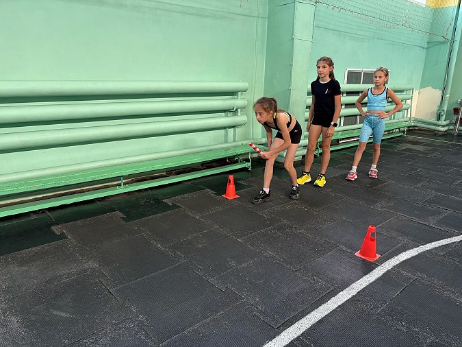 В спортшколе им. олимпийского чемпиона Сергея Клюгина прошли эстафеты фото 6