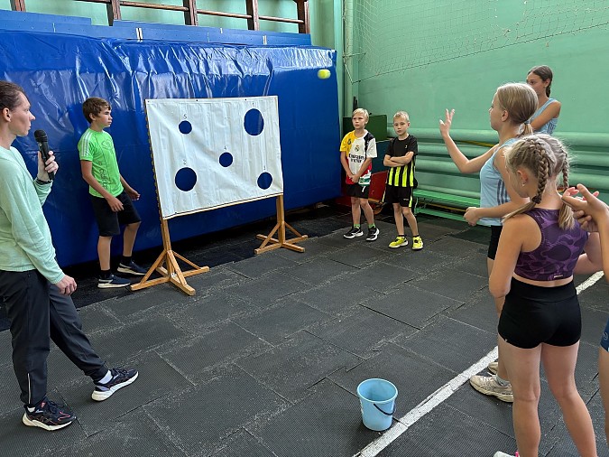 В спортшколе им. олимпийского чемпиона Сергея Клюгина прошли эстафеты фото 4
