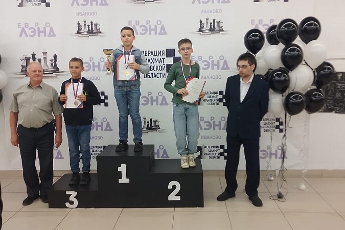 Шахматисты «Звёздного» стали призерами первенства Ивановской области фото 3