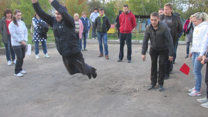 Осенний марафон увлёк и взрослых, и детей фото 23