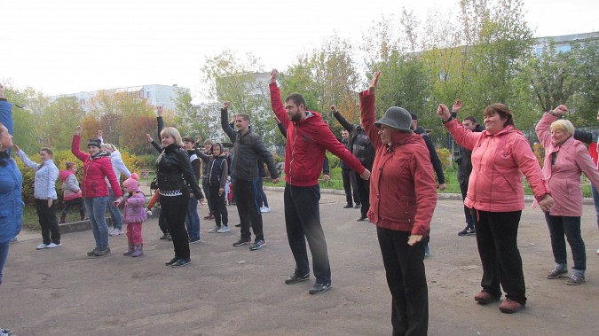 Осенний марафон увлёк и взрослых, и детей фото 20