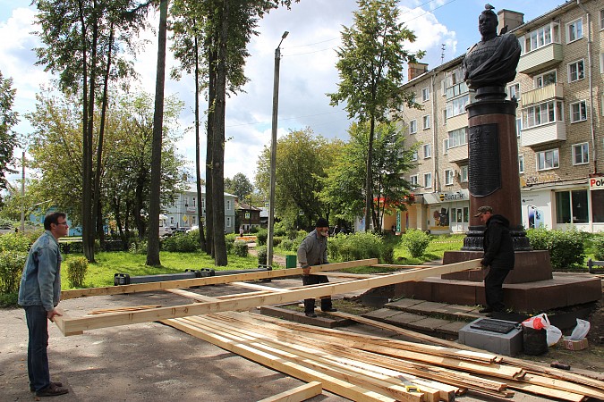 Какие работы выполнят в ходе реставрации бюста маршала А.М. Василевского? фото 2