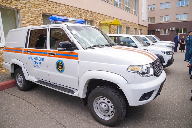 Глава МЧС России Александр Куренков передал ивановским спасателям новую технику фото 5