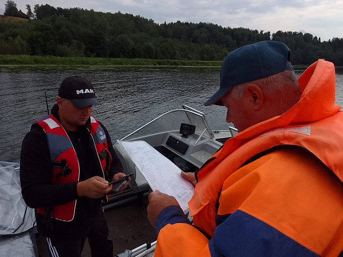 Кинешемская ГИМС напоминает судоводителям о внимательности на водоемах фото 3